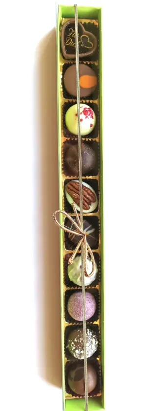 10er Pralinen in der grünen Geschenksverpackung