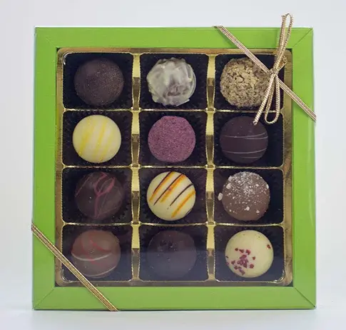 12er Pralinen in der grünen Geschenksverpackung 